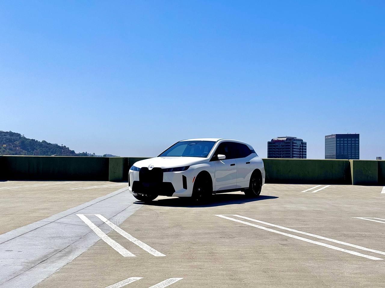 BMW iX 2026 in 