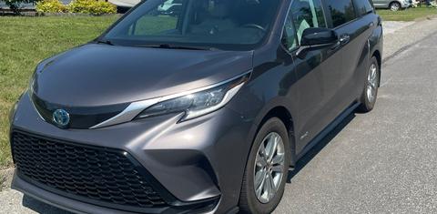 Toyota Sienna 2021