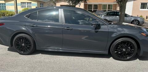 Toyota Camry Hybrid 2025
