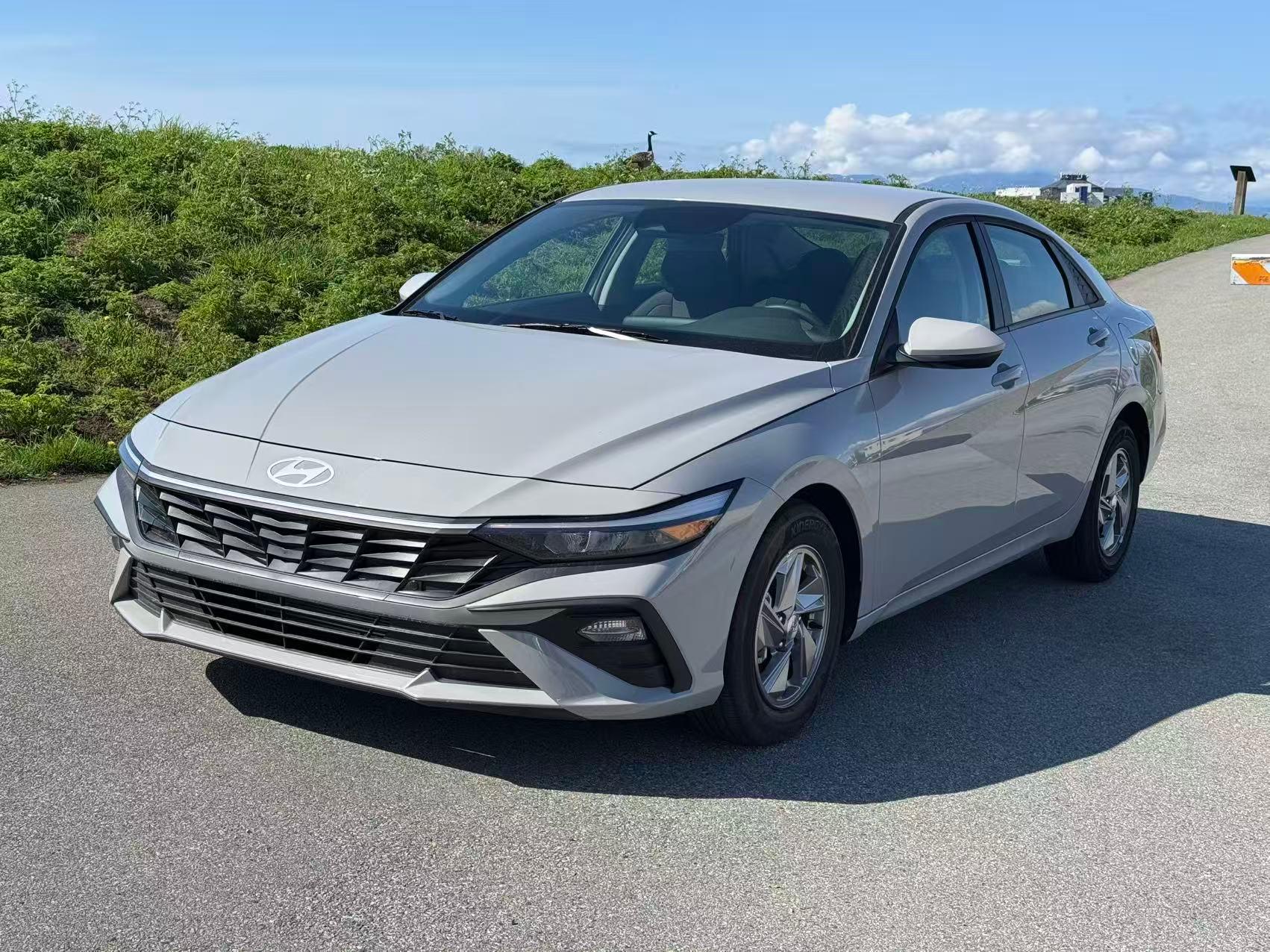 Hyundai Elantra 2025 à 
