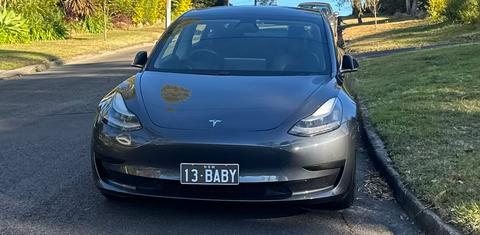 Tesla MODEL 3 2020