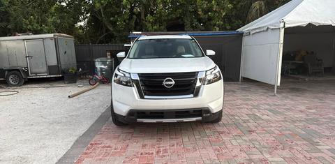 Nissan Pathfinder 2025