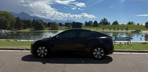 Tesla Model Y 2023