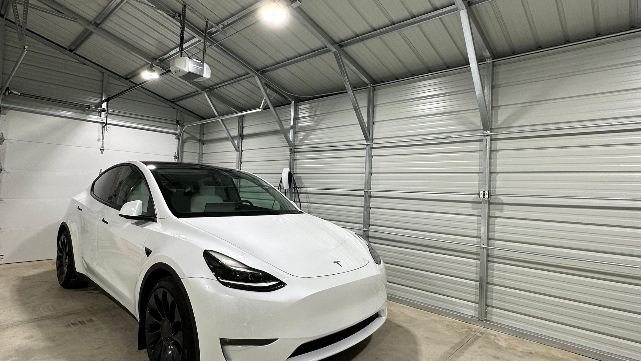 Tesla Model Y 2022 in South Bend, IN