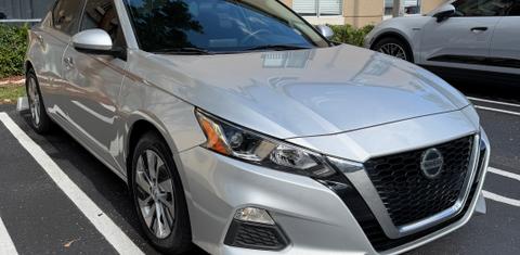 Nissan Altima 2019