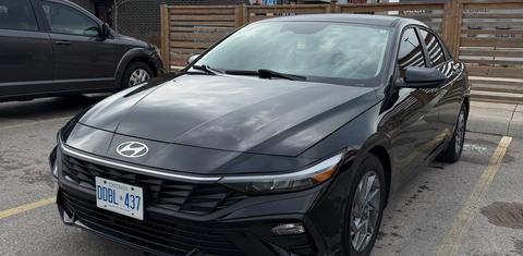 Hyundai Elantra 2025