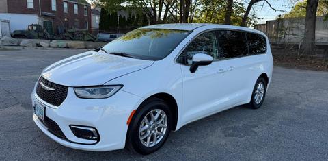 Chrysler Pacifica 2023
