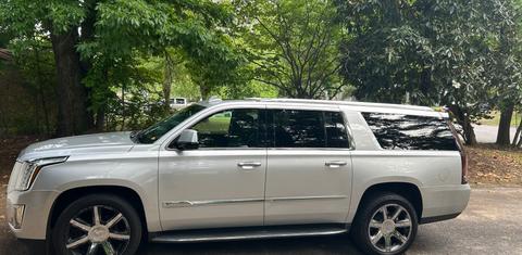 Cadillac Escalade ESV 2016