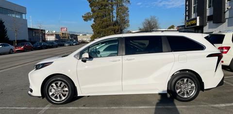 Toyota Sienna 2026