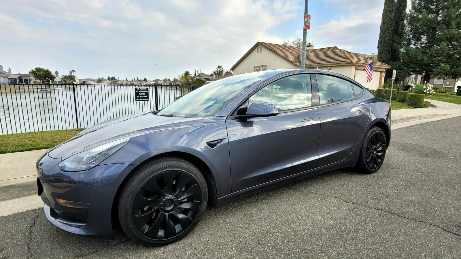Tesla Model 3 2023 in Elk Grove, CA