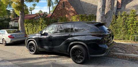 Toyota Highlander Hybrid 2021