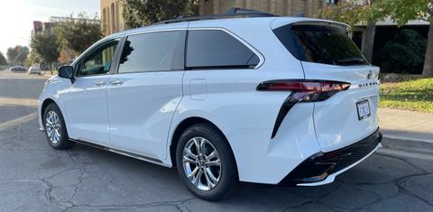 Toyota Sienna 2022