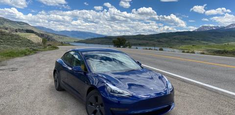 Tesla Model 3 2022