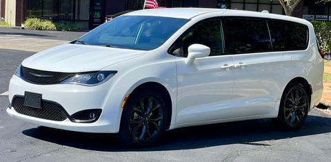 Chrysler Pacifica 2018