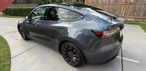 Tesla Model Y 2022
