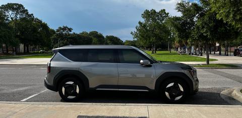 Kia EV9 2024