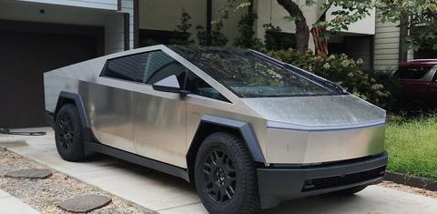 Tesla Cybertruck 2024