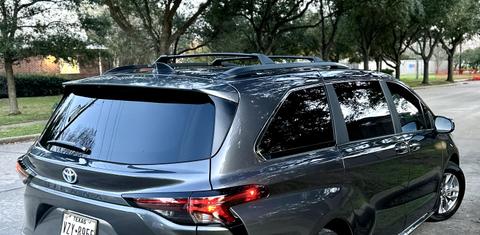Toyota Sienna 2025
