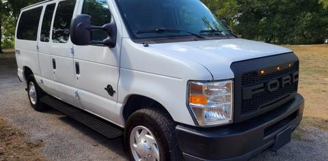 Ford Econoline 2014