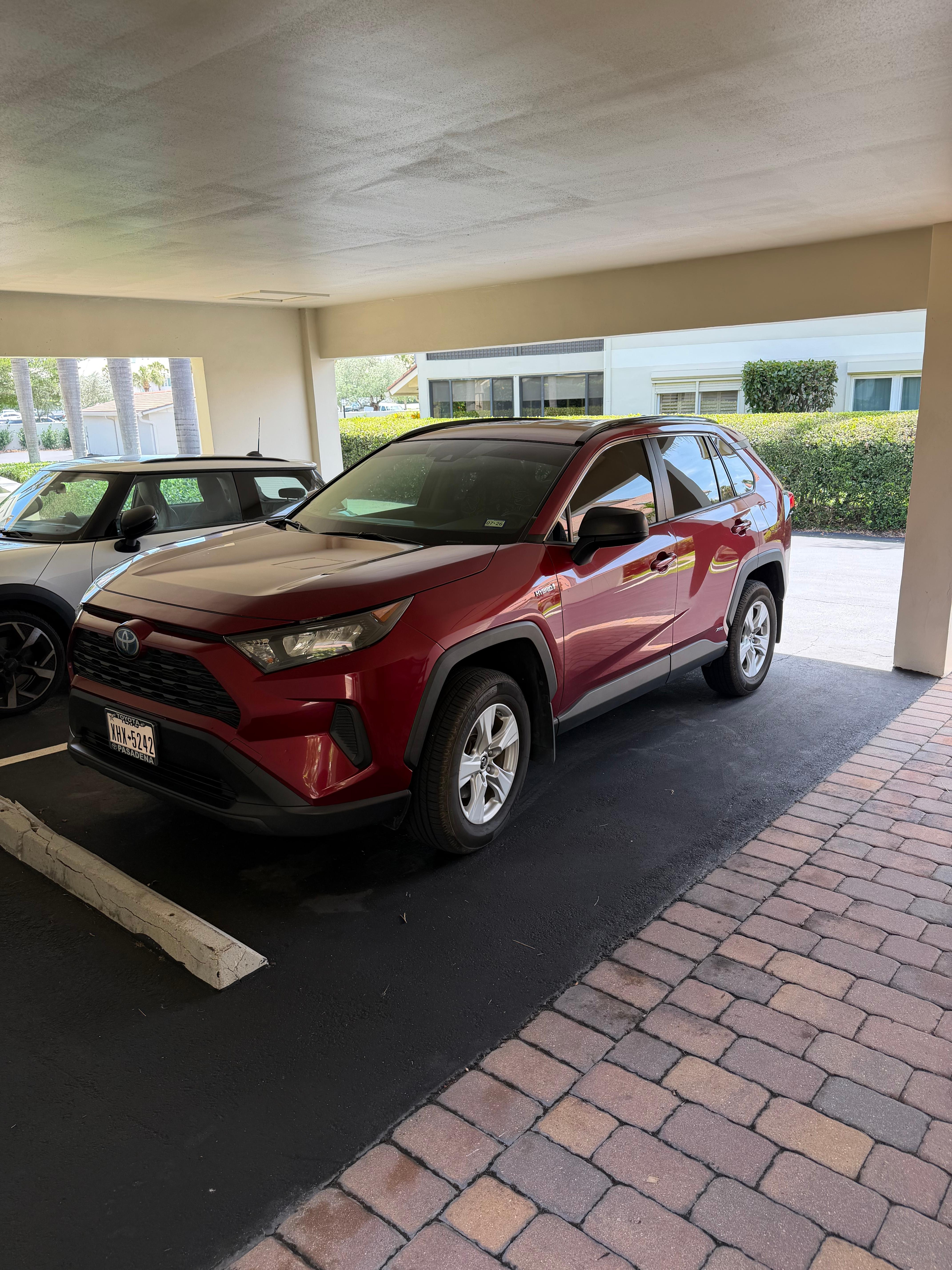Toyota RAV4 Hybrid 2019 in North Palm Beach, FL