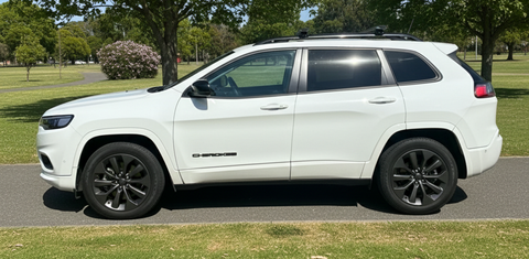 Jeep CHEROKEE 2022