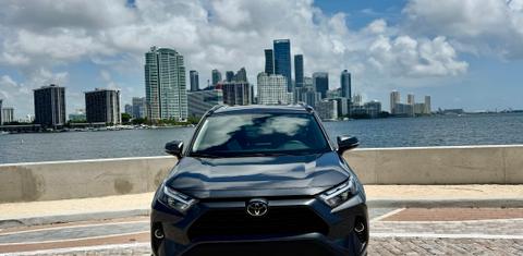 Toyota RAV4 2025