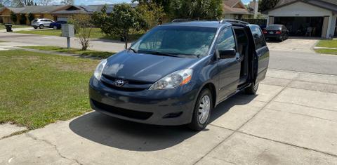 Toyota Sienna 2009