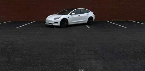 Tesla Model 3 2023