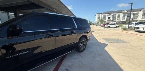 Chevrolet Suburban 2024