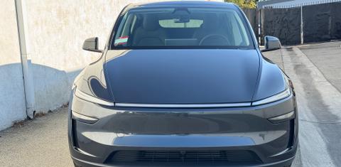 Tesla Model Y 2026