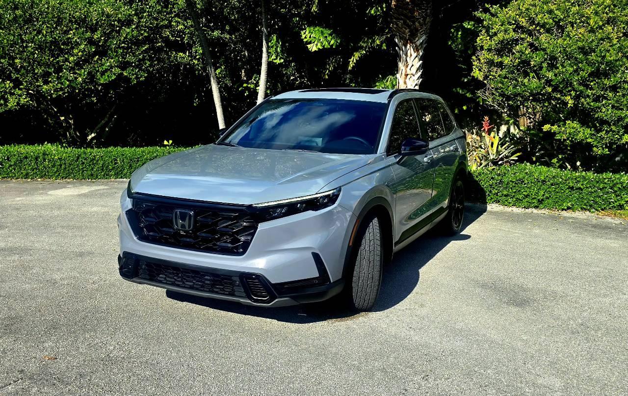 Honda CR-V Hybrid 2024 in 