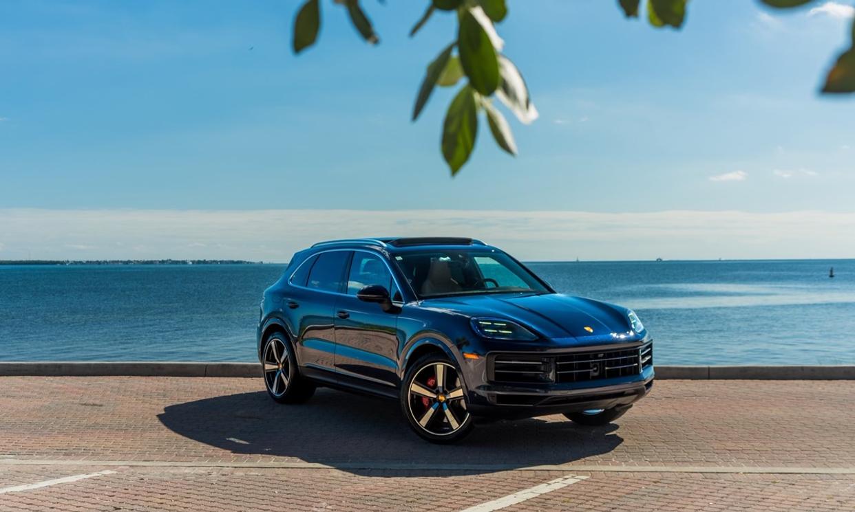 Porsche Cayenne 2024