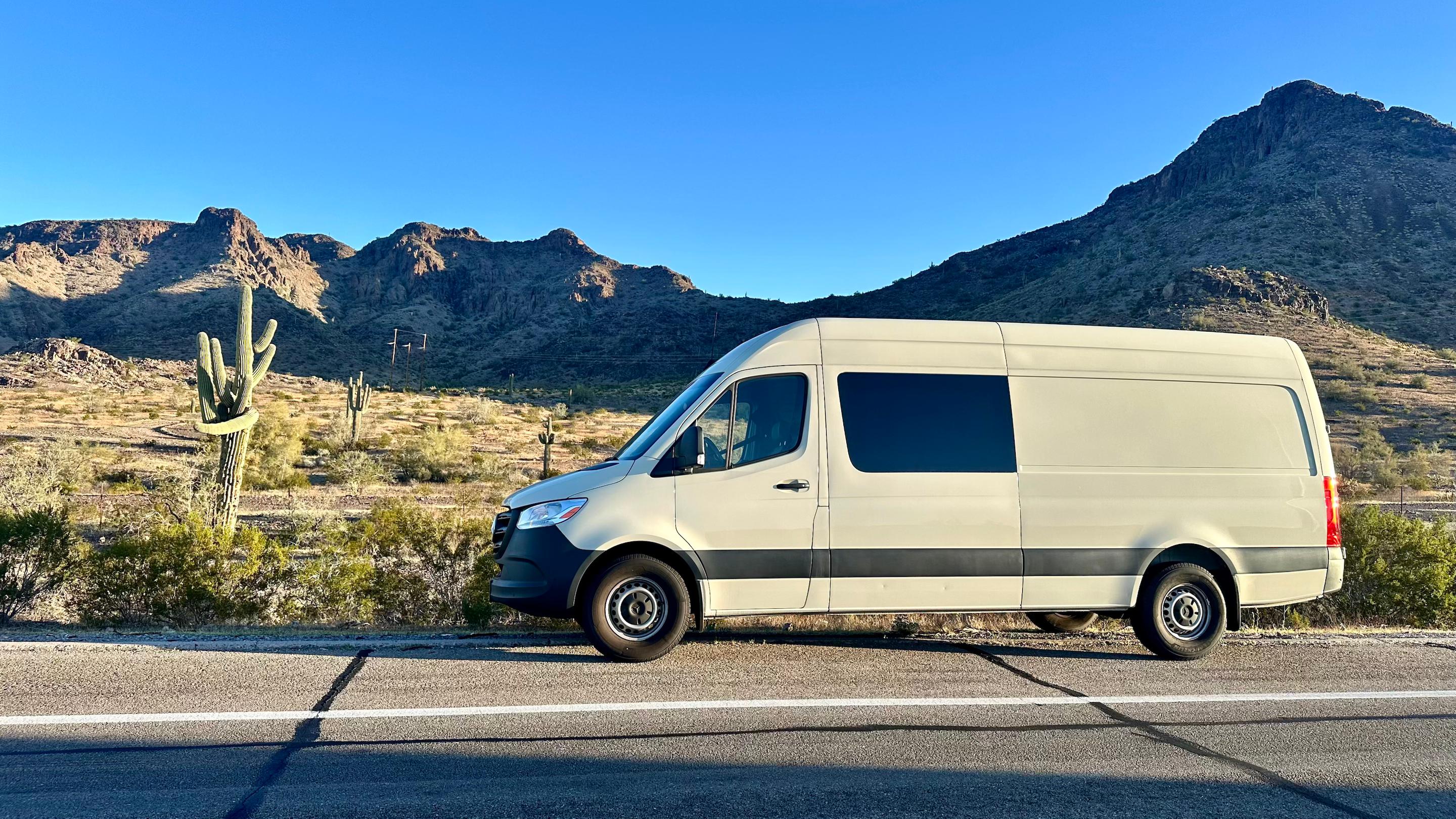 Mercedes-Benz Sprinter Crew 2022 in Auburn, WA