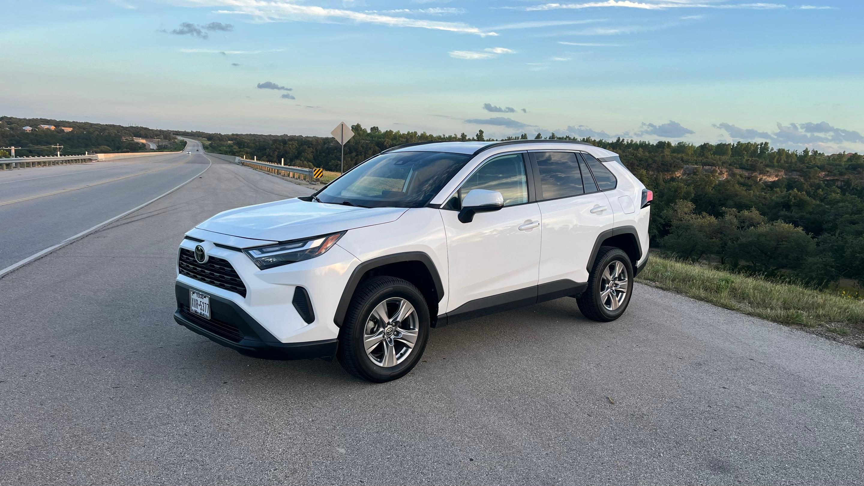 Toyota RAV4 2022 in Austin, TX