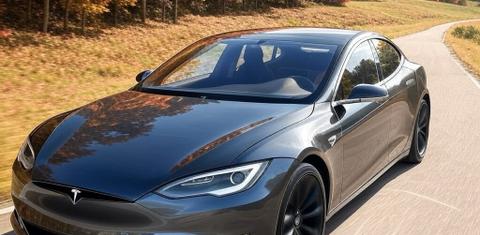 Tesla Model S 2022
