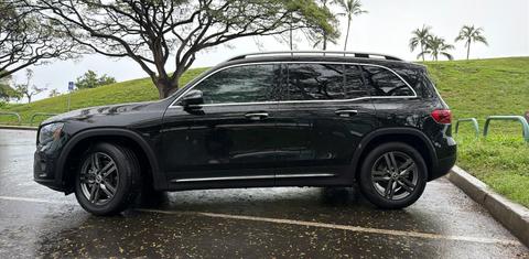 Mercedes-Benz GLB-Class 2025