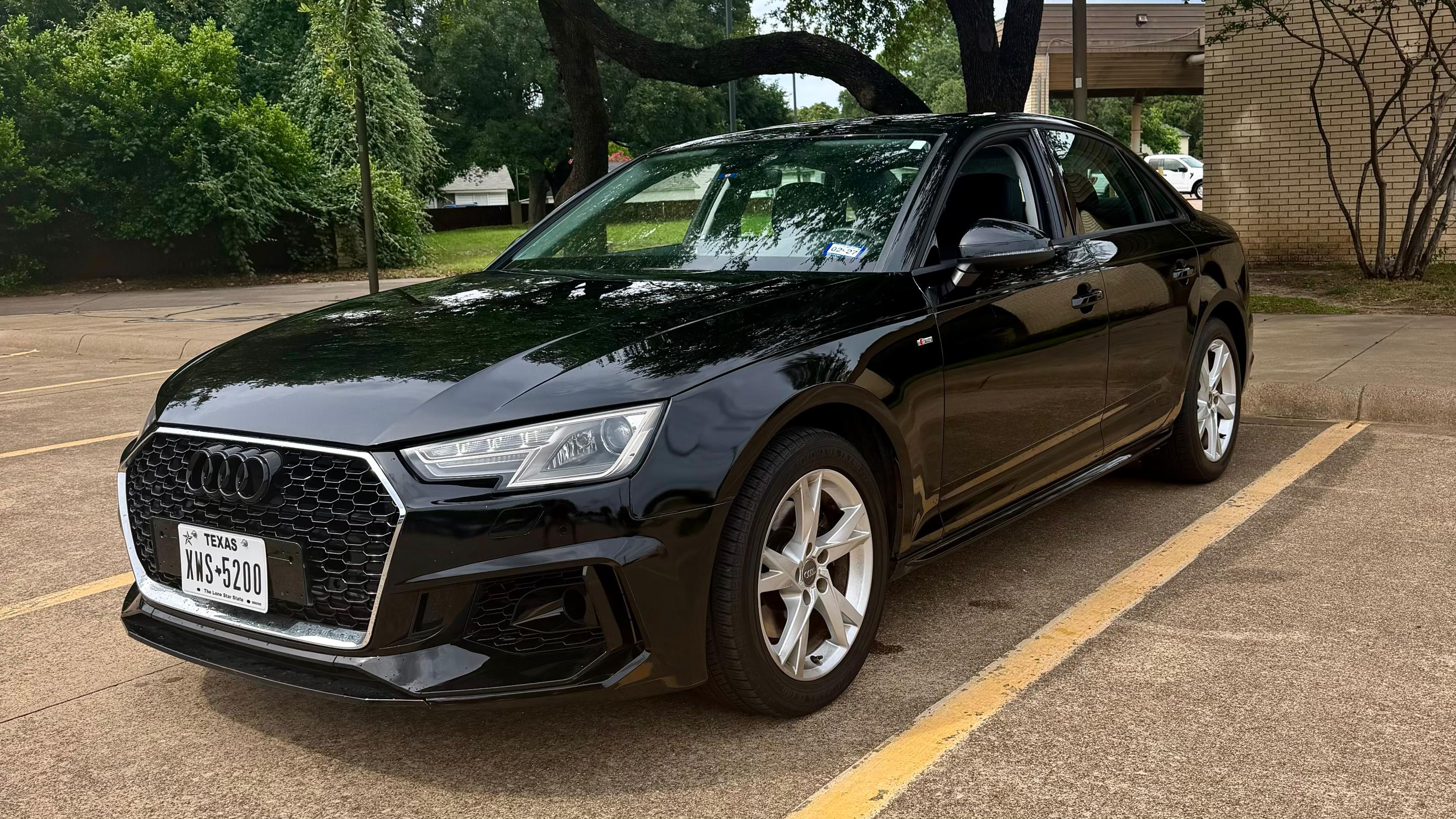 Audi A4 2018 in Haltom City, TX