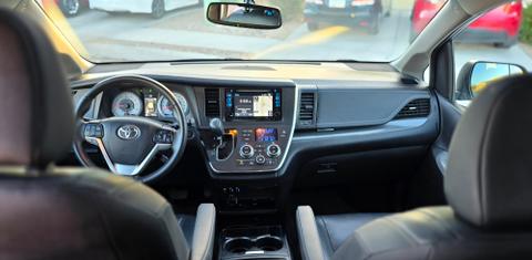Toyota Sienna 2017