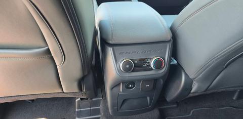 Ford Explorer 2025