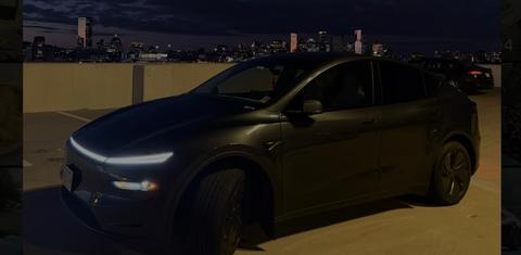 Tesla Model Y 2026