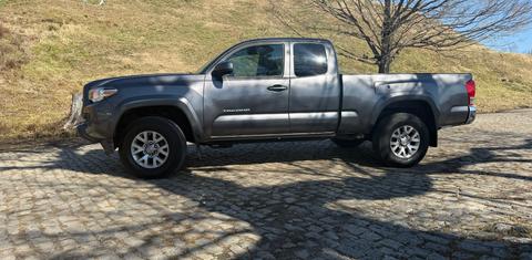 Toyota Tacoma 2016