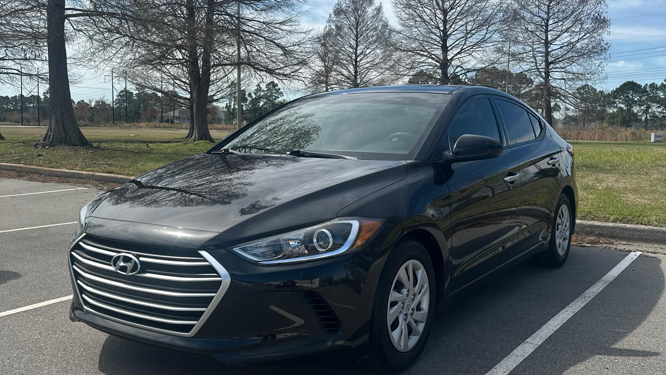 Hyundai Elantra 2018 in 