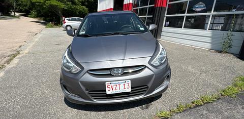 Hyundai Accent 2015