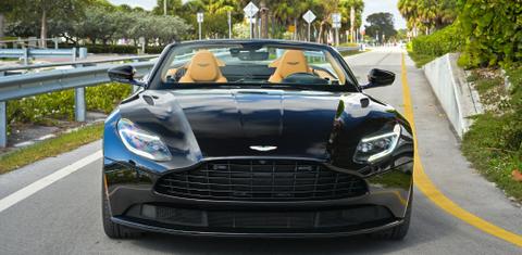 Aston Martin DB11 2019