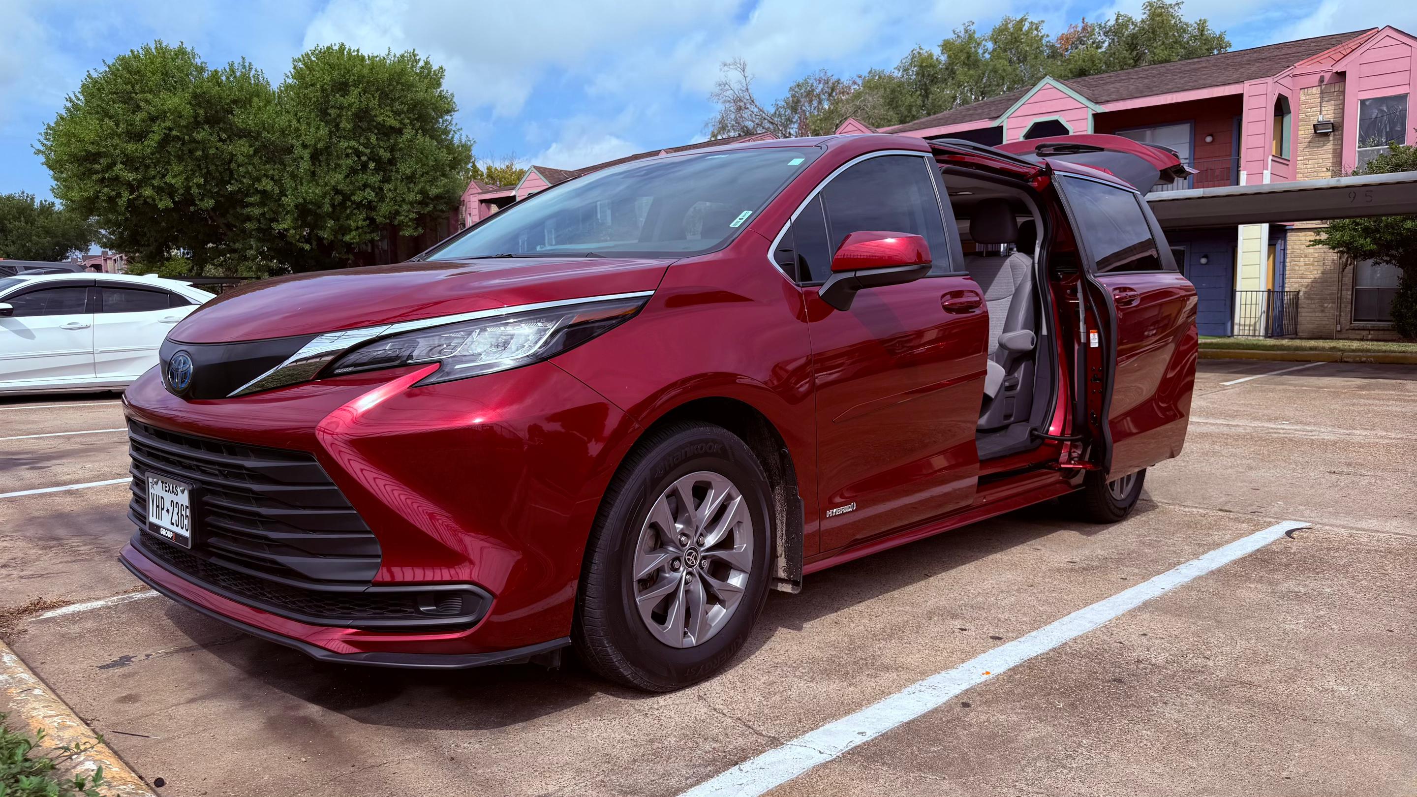 Toyota Sienna 2021 in Houston, TX