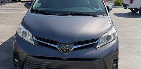 Toyota Sienna 2018