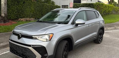 Volkswagen Taos 2025