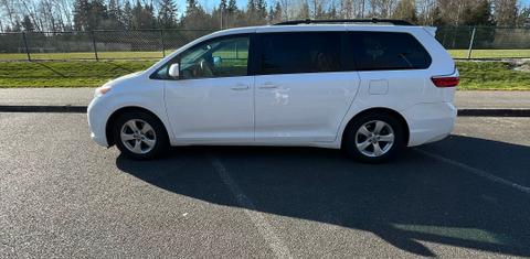 Toyota Sienna 2017