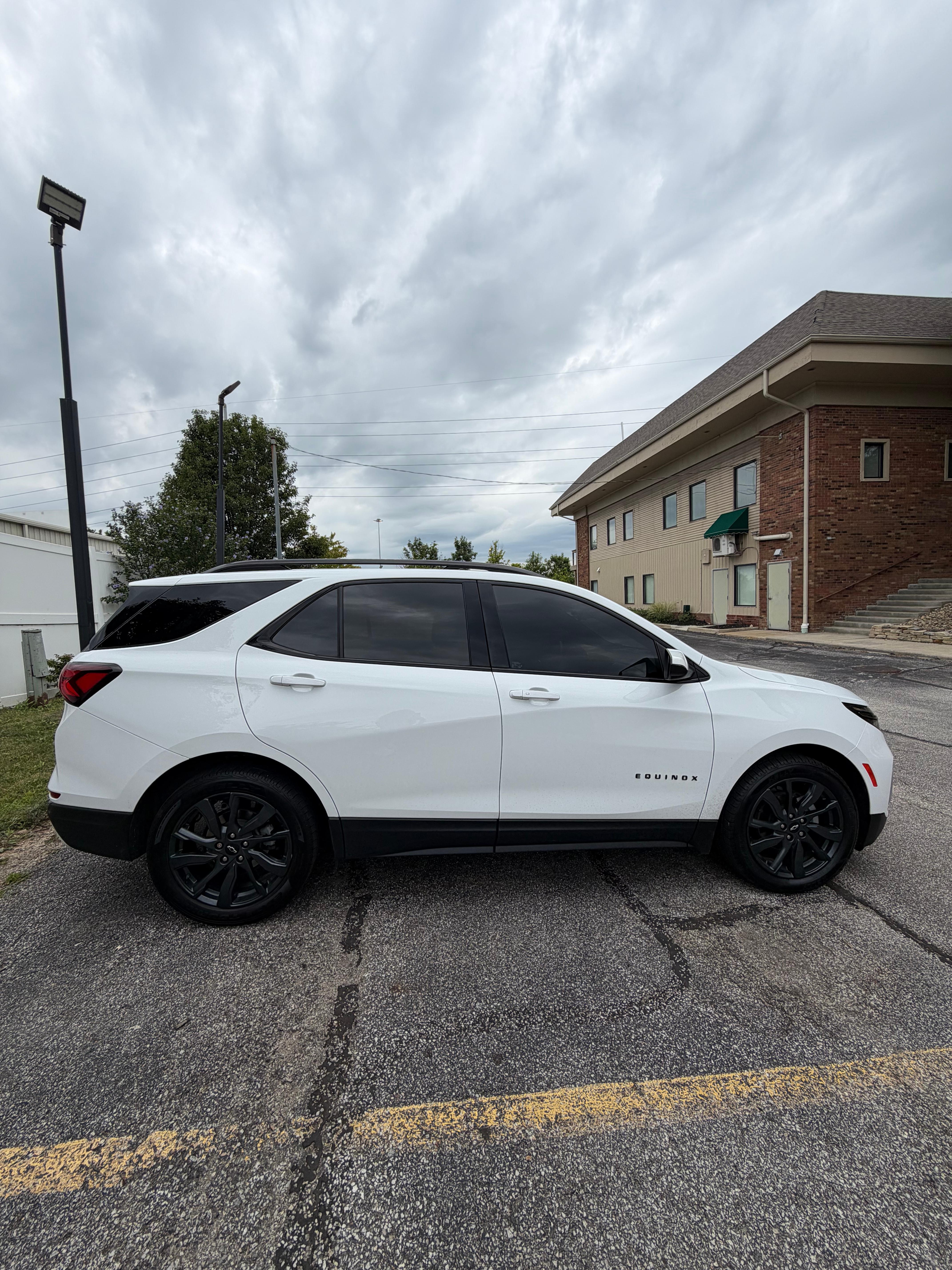 Chevrolet Equinox 2022 in Beachwood, OH