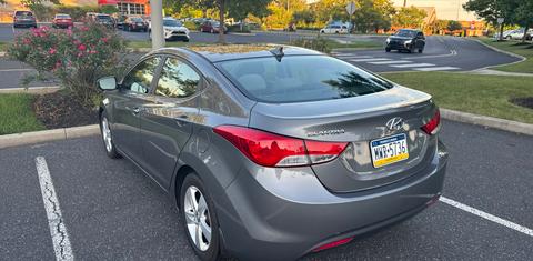 Hyundai Elantra 2013